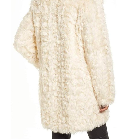 Kendall & Kylie Faux Fur Shawl Collar Coat Ivory - Picture 8 of 8